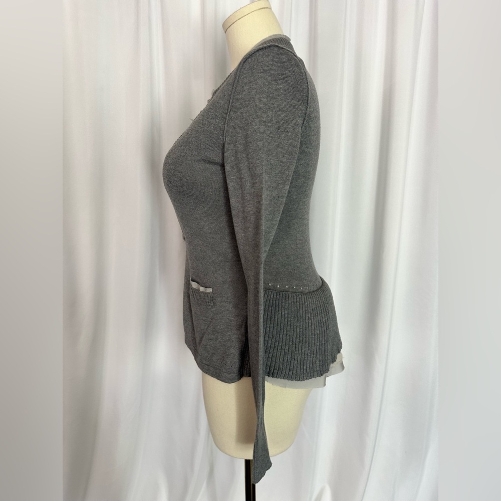 Banana Republic Gray Knit Cardigan | Ruffle Trim | Size M (1223) - Picture 4 of 11